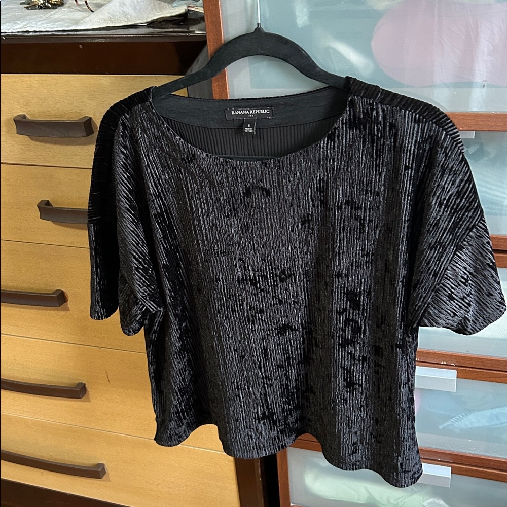 Banana Republic Black Short Sleeve Top oversized small